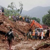 Coastal erosion in Central Vietnam discussed