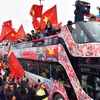 Fans flock to streets welcoming U23 Vietnam