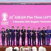 PM Nguyen Xuan Phuc attends ASEAN+3 summit