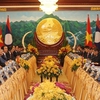 Top leaders of Vietnam and Laos hold talks in Vientiane