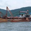 Quảng Ninh halts sand mining project in border area