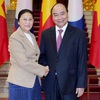 Prime Minister receives Lao NA Chairwoman