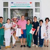 British COVID-19 patients return and thank Vietnamese doctors