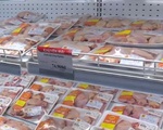 Đùi gà Mỹ nhập khẩu: Giá rẻ như... rau
