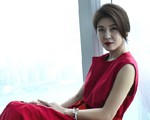 Ha Ji Won chìm trong sắc đỏ quyến rũ