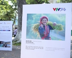Việt Nam hiện lên đầy cuốn hút qua triển lãm ảnh 'Nụ cười Việt Nam'