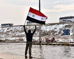 Người dân Syria ăn mừng giải phóng Aleppo