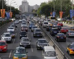 Bắc Kinh gặp khó khăn trong hạn chế người dân mua xe ô tô