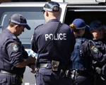 Australia bắt 2 nghi phạm buôn vũ khí và ma túy