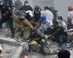 Động đất tại Mexico: Hơn 50 người vẫn mắc kẹt trong các tòa nhà bị sập