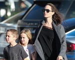 Brad Pitt muốn giúp đỡ Angelina Jolie