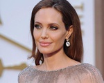 Ai là người đàn ông bí mật của Angelina Jolie?