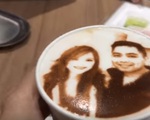 In hình khách hàng trên ly cà phê - Dịch vụ mới lạ ở Tokyo, Nhật Bản