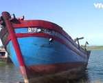 Cháy hai tàu tại khu neo đậu trú bão Cửa Việt, Quảng Trị