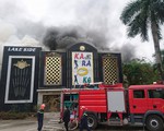 Hà Nội: Cháy lớn quán karaoke gần khu đô thị Linh Đàm