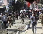 Đánh bom liều chết tại Afghanistan làm gần 20 người thương vong
