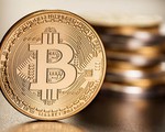 Bitcoin tăng giá kỷ lục mới, vượt mốc 5.200 USD