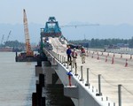 Sắp thông xe kỹ thuật cầu vượt biển dài nhất Đông Nam Á