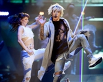 Hủy tour lưu diễn thế giới, Justin Bieber xin lỗi khán giả