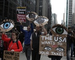 Hàng nghìn người biểu tình yêu cầu Tổng thống Mỹ công khai thuế