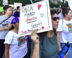 Mỹ bãi bỏ chương trình bảo vệ trẻ nhập cư: Nhiều người bừng tỉnh giấc mơ Mỹ