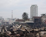 Khung cảnh hoang tàn  sau vụ cháy 74 ngôi nhà ở Nha Trang