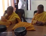 Đà Nẵng: Đóng giả ni sư, hai phụ nữ 'xin' được gần 4 triệu đồng