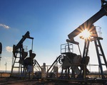 OPEC trước bài toán khó về giá dầu