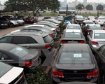Doanh số bán hàng của các doanh nghiệp ô tô Việt vẫn giảm