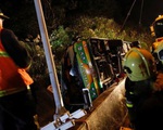Lật xe bus tại Đài Loan (Trung Quốc), hơn 40 người thương vong