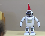 Robot giúp vui cho người cao tuổi ở Nhật Bản