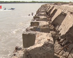 Bạc Liêu: Sạt lở bờ biển nghiêm trọng đe dọa hệ thống kè