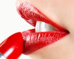 Cần lưu ý những điểm gì để phòng ngộ độc chì do son môi?