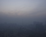 Trung Quốc: Sương mù dày đặc tiếp tục gây ảnh hưởng đến giao thông