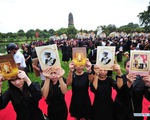 Thái Lan tưởng niệm 1 năm ngày vua Bhumibol Adulyadej băng hà