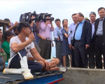 Thủ tướng kiểm tra khắc phục hậu quả bão số 12 tại Khánh Hòa