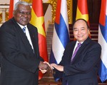 Thủ tướng: Việt Nam - Cuba phấn đấu đưa quan hệ hợp tác kinh tế - thương mại lên ngang tầm với quan hệ chính trị
