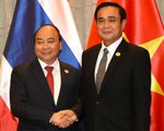 Thủ tướng hội đàm với Thủ tướng Thái Lan