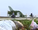 Hãi hùng 'con đường rác' tại Phú Thọ