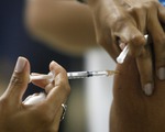 Brazil thực hiện chiến dịch tiêm vaccine ngừa bệnh sốt vàng da