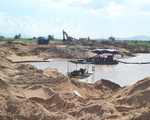 Phát hiện nhiều vi phạm trong khai thác cát tại Phú Yên