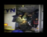 Romania phát hiện xe tải chở hơn 47 người nhập cư