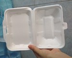 Tác hại của thói quen dùng hộp xốp đựng thực phẩm
