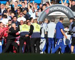 VIDEO: Mất chiến thắng ở giây cuối, Mourinho điên tiết đòi 'tẩn' HLV Chelsea