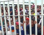 Mexico mở cửa biên giới cho người di cư