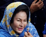 Tòa án Malaysia buộc tội vợ cựu Thủ tướng N.Razak rửa tiền