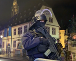 Pháp nâng mức cảnh báo an ninh sau vụ xả súng ở Strasbourg