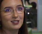 Thiếu nữ 19 tuổi trở thành Tiến sĩ trẻ nhất bang Texas, Mỹ