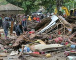 Indonesia: Người dân hoảng loạn vì tin đồn có thêm sóng thần
