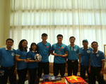 Đội tuyển bóng đá Việt Nam gửi tinh thần chiến thắng tới đảo Trường Sa